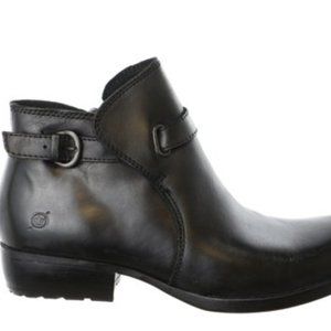 Born Ankle ZipOn Bootie Black 7.5